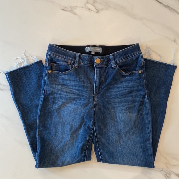 Wit&Wisdom jeans with Raw Hem | Size 6 - Picture 3 of 9